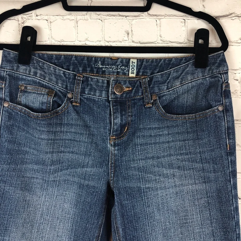 American Rag Boot Cut Junior 9 Blue Jeans